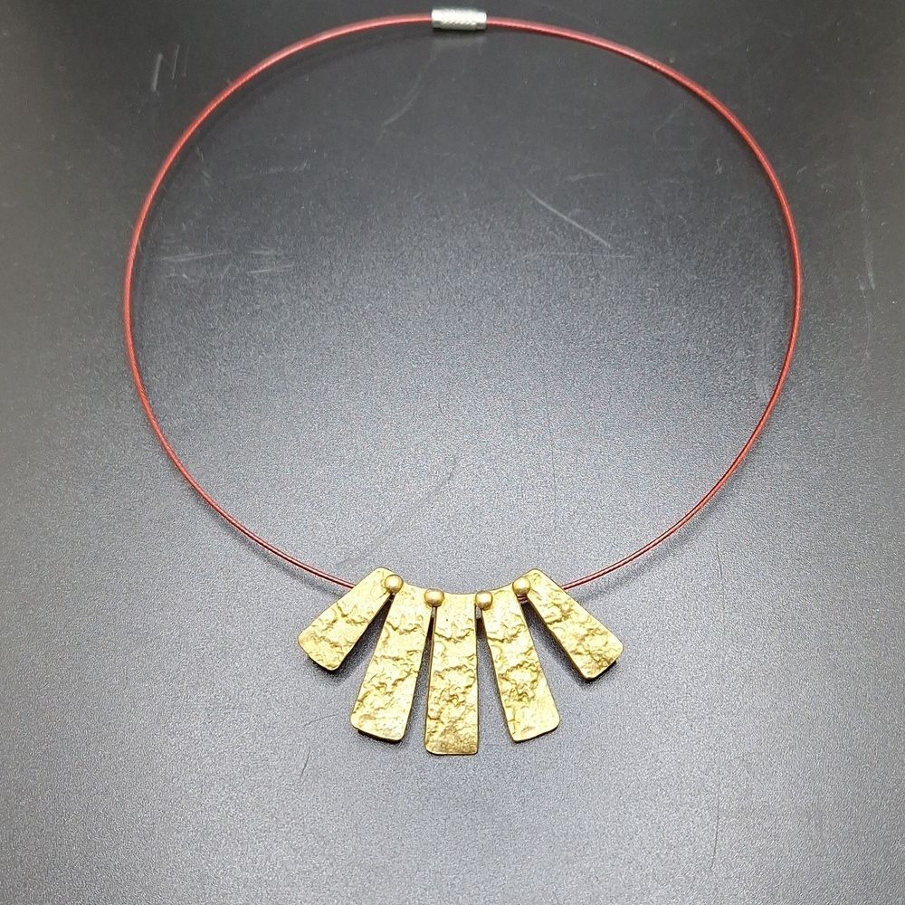 Vintage wire necklace choker tribal hammered gold plate